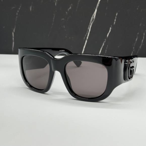 NEW GUCCI OVERSIZED SQUARE WOMEN BLACK SUNGLASSES GUCCI - Picture 5 of 15